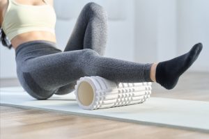 膝裏が痛い原因は？曲げると痛い・伸ばすと痛いの見分け方とセルフケア【柔道整復師監修】