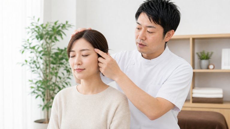 頭のツボはどこ？頭痛・目の疲れ・自律神経に役立つ押し方【柔道整復師監修】