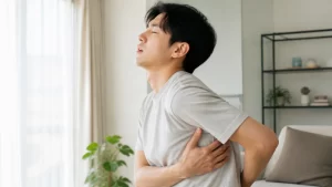 深呼吸で背中が痛い原因とは？｜受診サインと痛みの見分け方